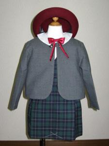 女の子 園服